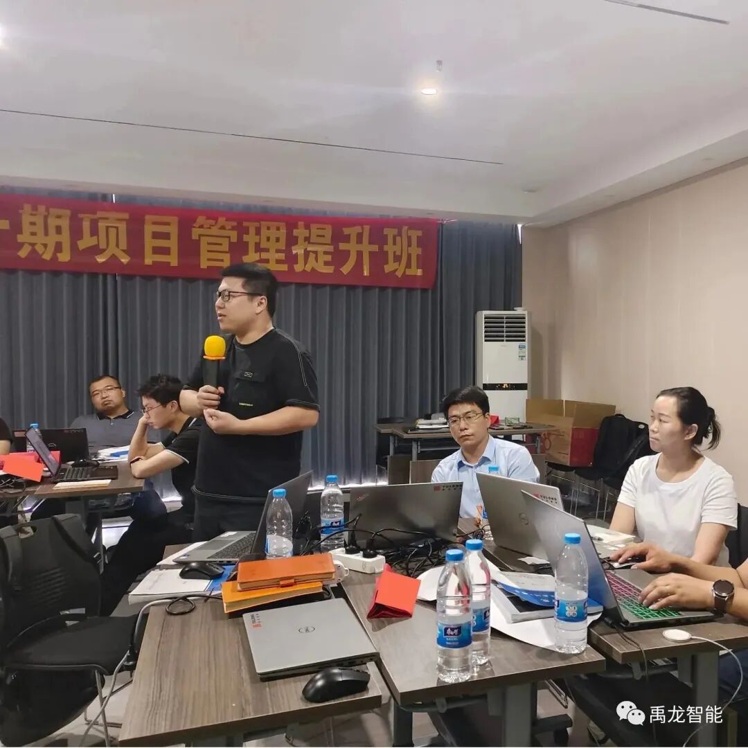 640Q62TPHWE.jpg